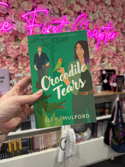 She's A Keeper (Prickle Island Zoo)by Ali K. Mulford