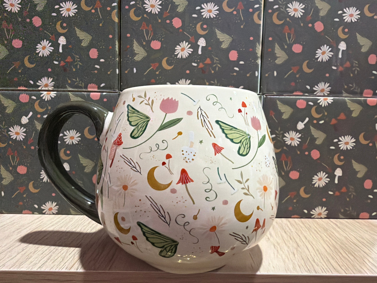 Folklore rounded mug