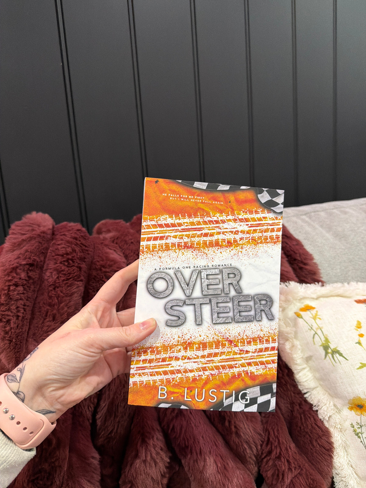 Oversteer : A Reverse Grumpy/Sunshine, Formula 1 Romance by B. Lustig