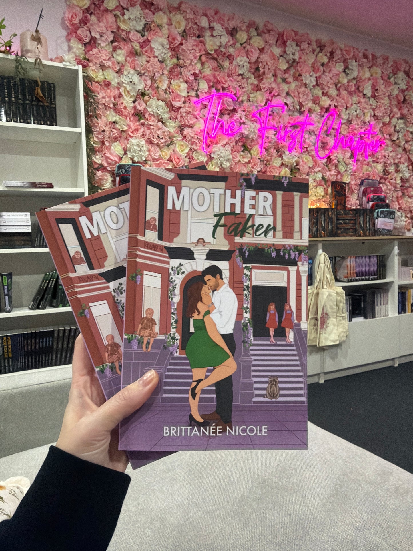 The momcom series by Britanèe Nicole
