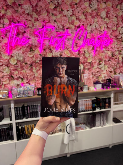 Dark Island Scots SERIES by Jolie Vines