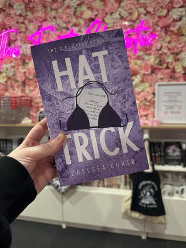 DISCREET - D.C series by Chelsea Curto