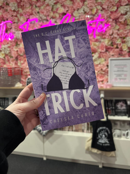 DISCREET - D.C series by Chelsea Curto