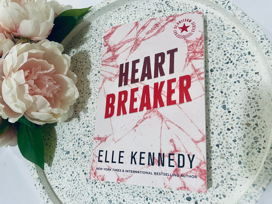 Heart Breaker by Elle Kennedy (Out of Uniform Book 1)