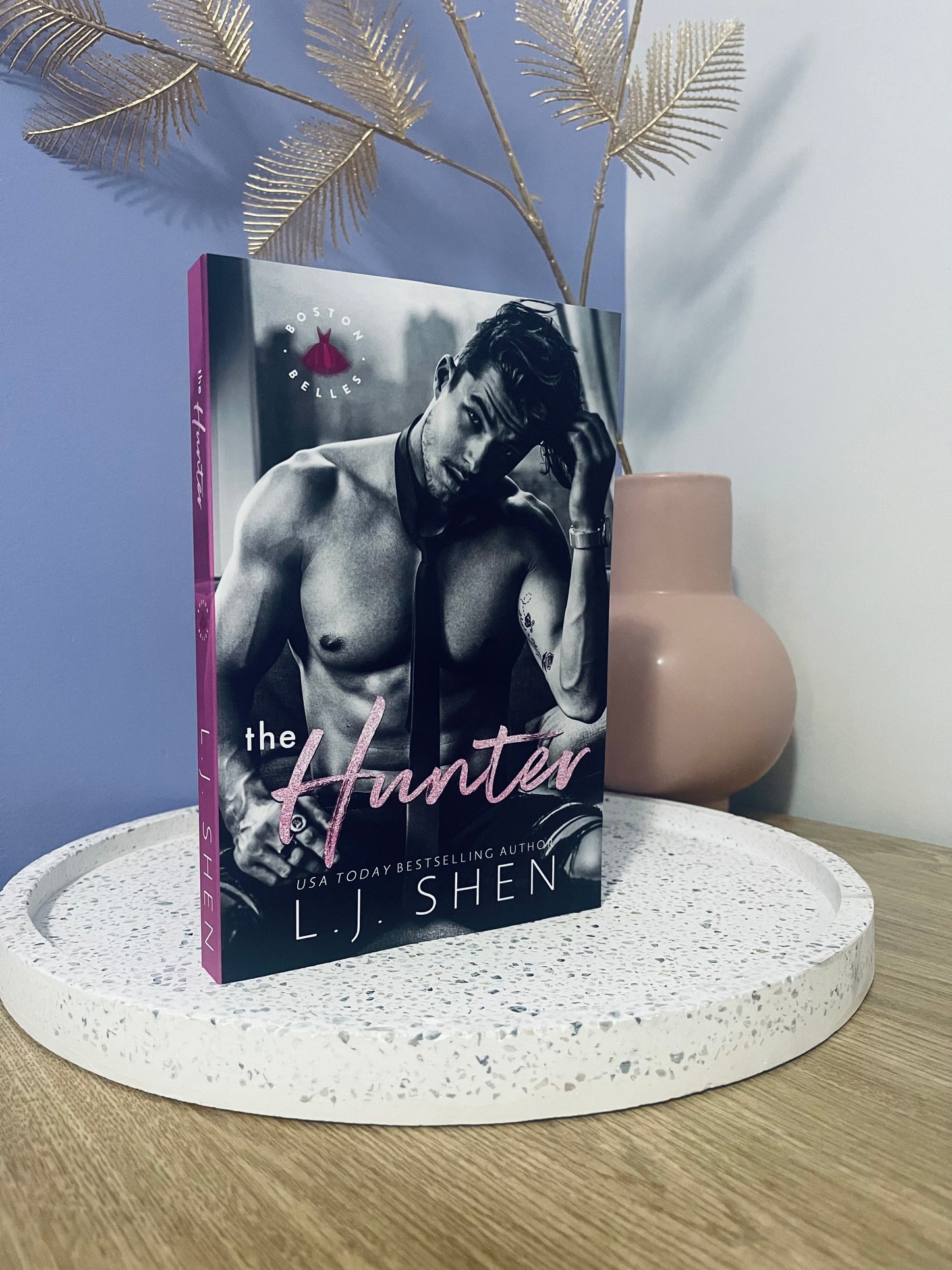 The Hunter by L J Shen ( Boston Belles #1 )