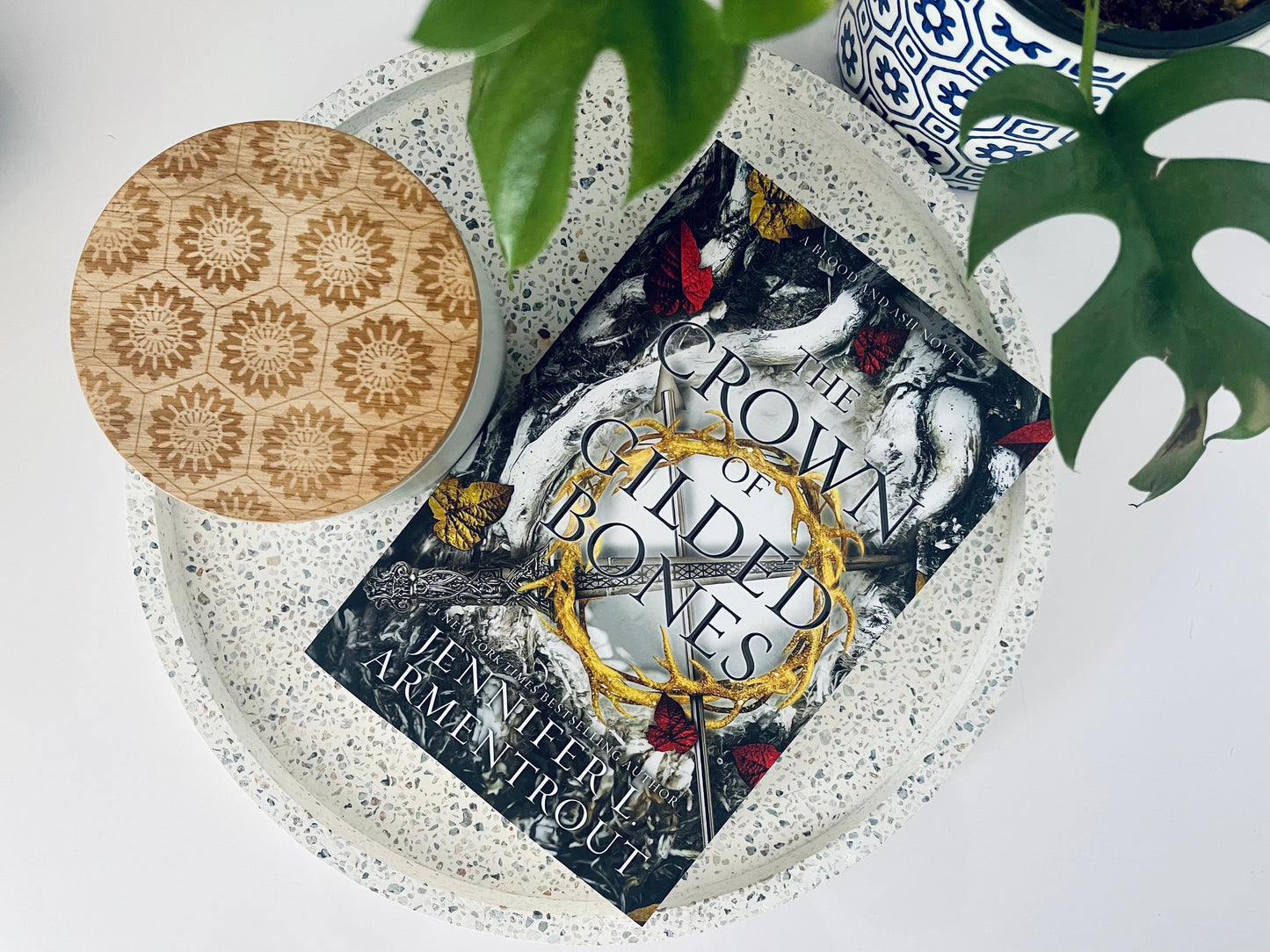 The Crown Of Gilded Bones by Jennifer L Armentrout